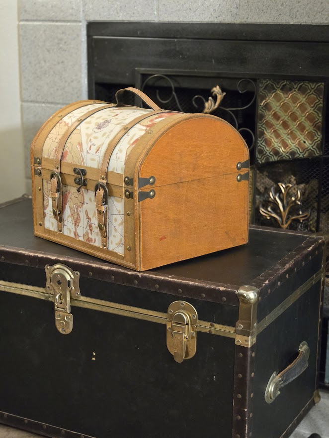 Vintage-Style Wooden Map Chest | Decorative Storage Trunk with Faux Leather Straps
