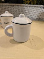 Farmhouse Salt & Pepper Shaker Set with Handles & Lids – Rustic Kitchen Tabletop Décor