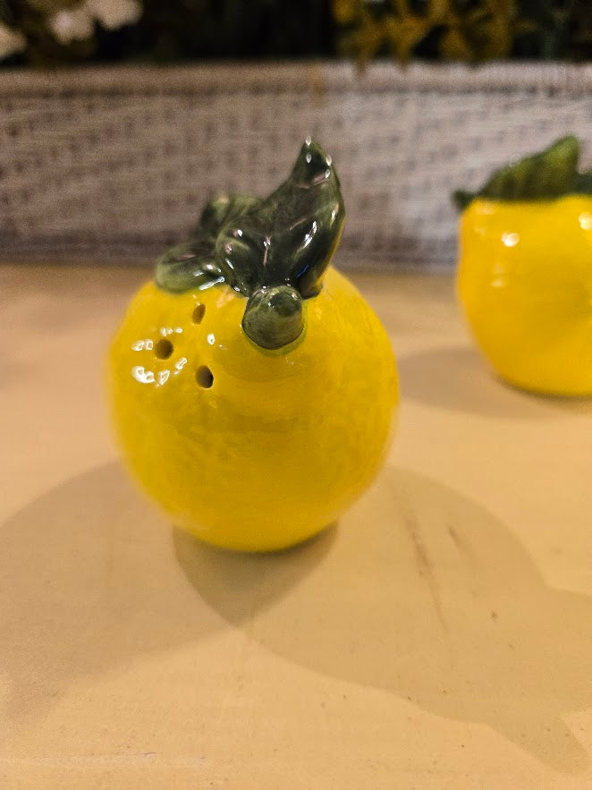 Ceramic Lemon Salt and Pepper Shakers – Bright Yellow Fruit Design, Kitchen Table Décor
