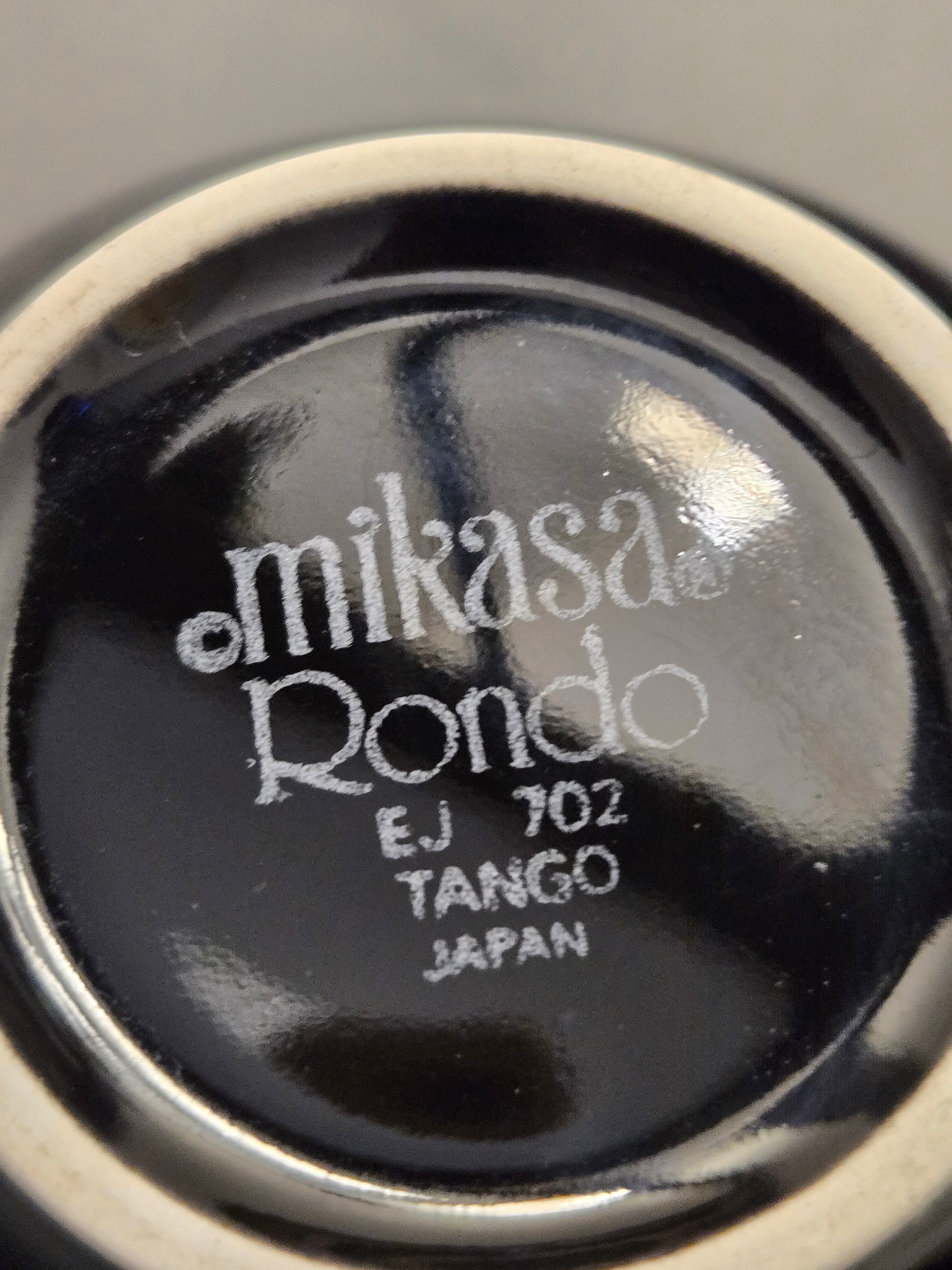 Vintage Mikasa Rondo EJ 702 Tango Black Floral Teacup & Saucer Set of 4 – Made in Japan